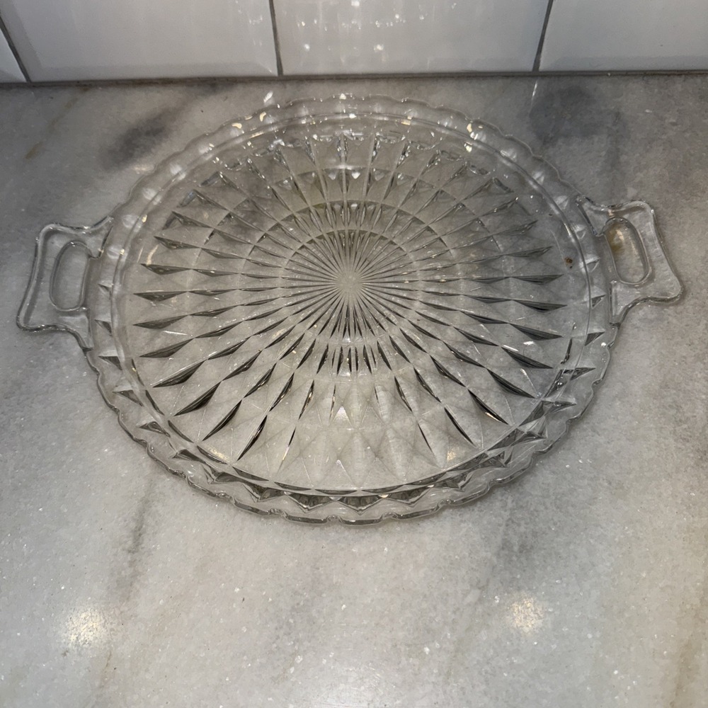 Jeannette Glass Company Windsor Diamond‎ Pattern Sandwich Plate